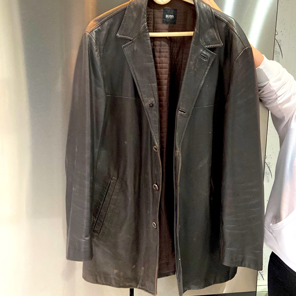 Hugo Boss Men’s Leather Jacket in used condition. Espresso color